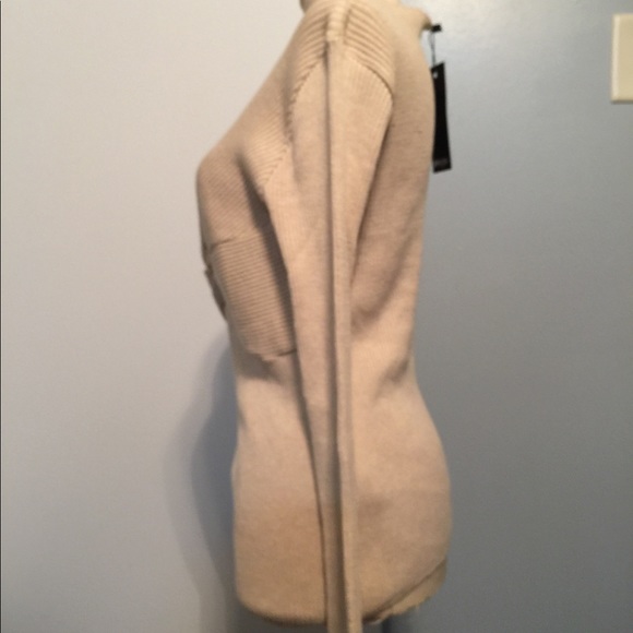 Nasty Gal fine gauge twist front knitted jumper - Picture 5 of 6